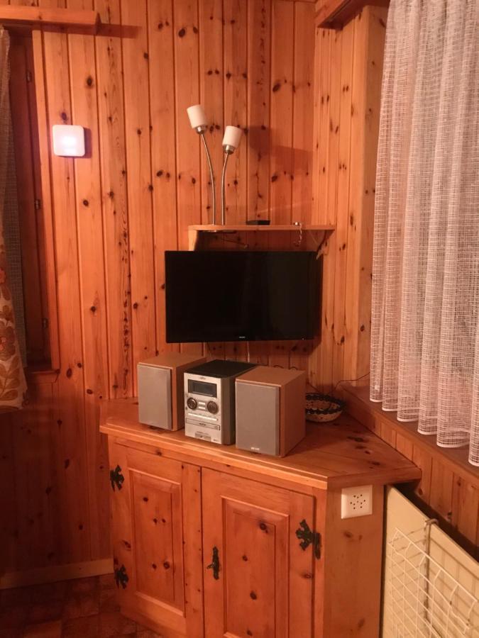 Ferienwohnung Im Chalet Boubou Wiler Exterior photo
